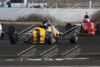 media/Mar-16-2025-CalClub SCCA (Sun) [[e72803ec8c]]/Group 3/Qualifying (Turn 1)/